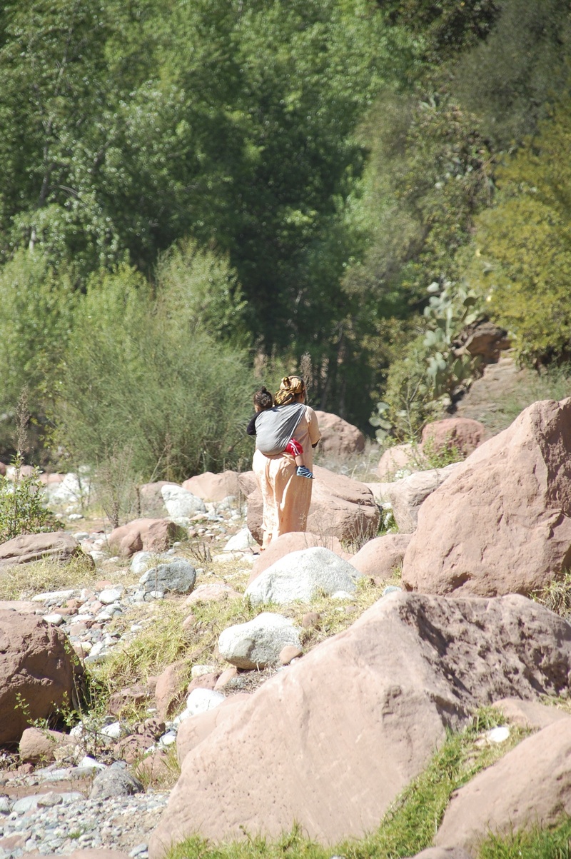 beauty in nature, natural water, lifestyles, real people, growth, 2K, rock, men, adventure, marroc joins juncadella at, day, tree, standing, morocco, leisure activity