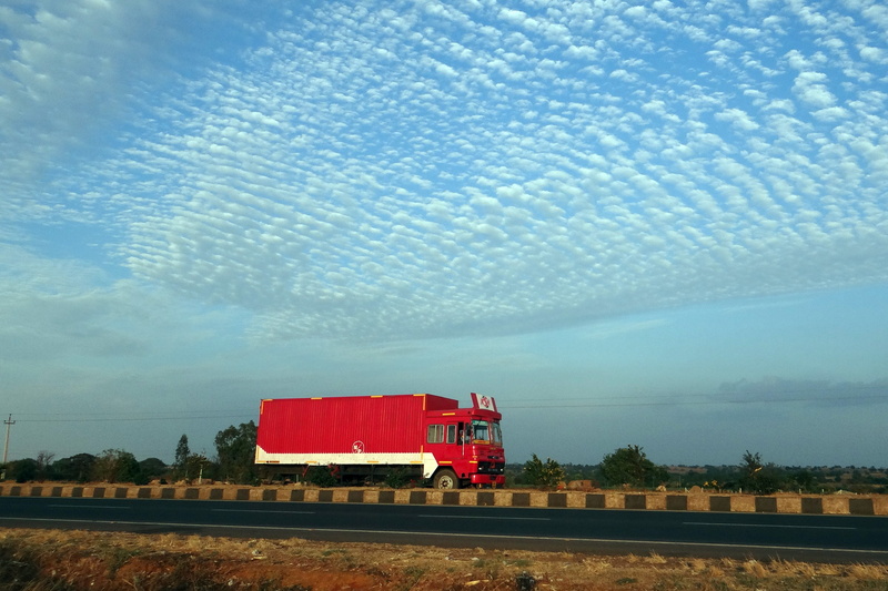 auto, red, tranquil, vehicle, transport, business, day, track, automobile, drive, automotive, truck, mode of transportation, cloud - sky, clouds, nature