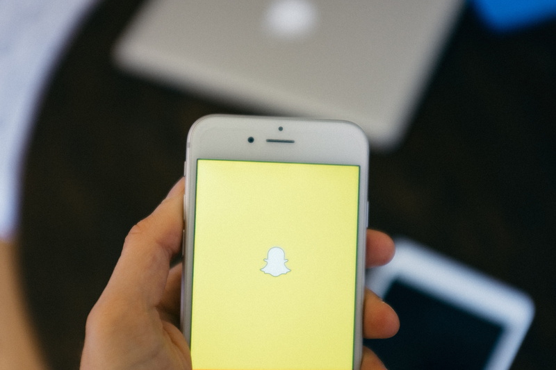 adult, Snapchat, human body part, mobile Phone, close-up, internet, global Communications, touch Screen, connection, iphone, wireless Technology, holding