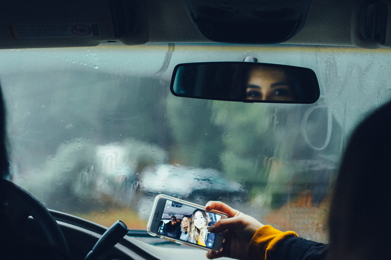 taking photo, photography themes, girl, snapchat, picture in picture, female, screen, phone, thoughtful, trip, selfie, photo, portrait, mirror, vehicle interior