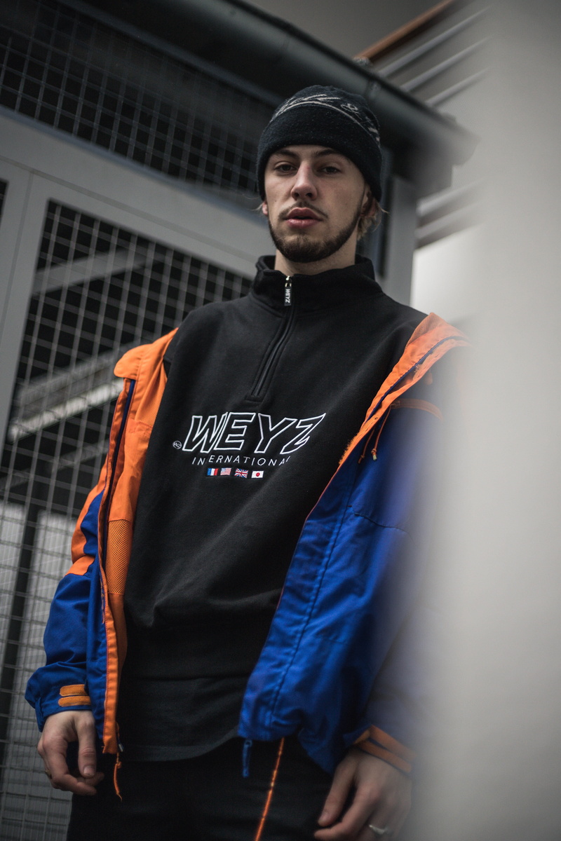 snapchat, waist up, built structure, coat, weyz, gray, front view, clothing, jacket, canon, standing, weyz clothing, young adult, unsplash, sleeve, 2waves