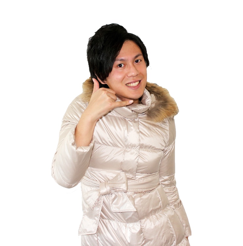 fur, emotion, smile, lined, conversation, complaints, call, beautiful woman, happiness, hairstyle, customer, japanese, contact us, cut out, portrait, wait for the