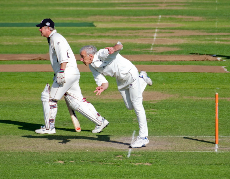 1080P, grass, full length, stumps, sports uniform, adult, playing, american football field, bowler, people, playing field, sport, males, competition, batsman