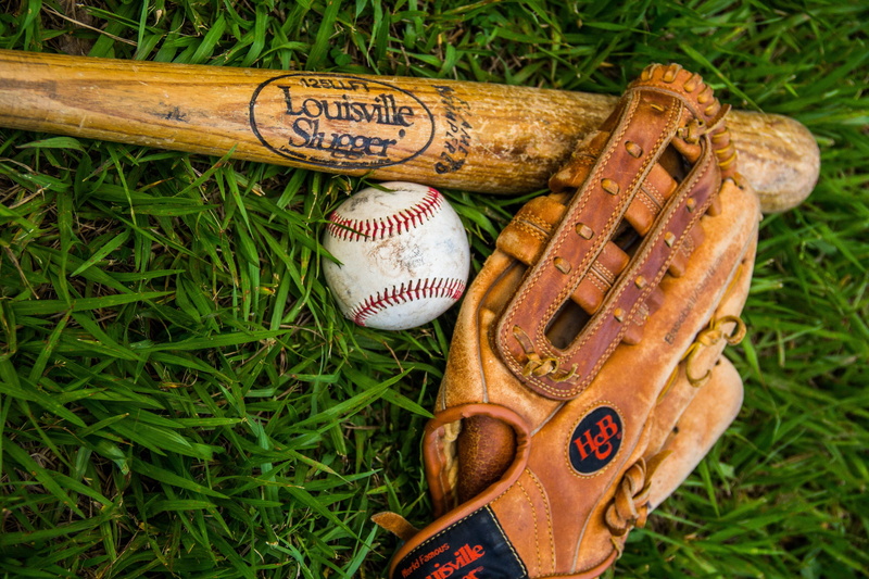 The ball, Baseball bat, Gloves, Grass, photo, Sport, 2K