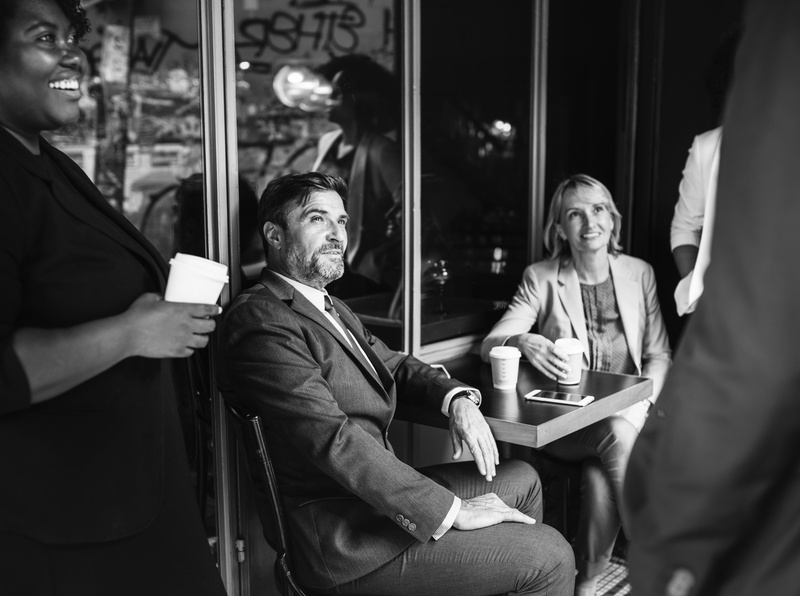 business people, young men, business, incidental people, mid adult, group of people, lifestyles, casual clothing, american, young adult, city, casually