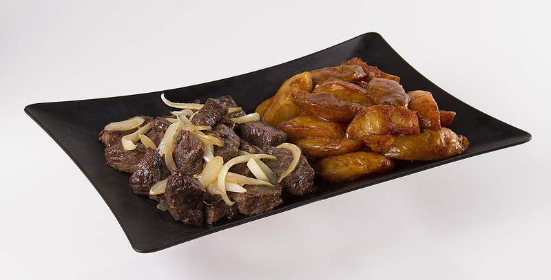 food and drink, plate, chicken, still life, restaurant, chinese food, tray, cooked, dinner, white background, lunch, eating, meal, food, japanese food