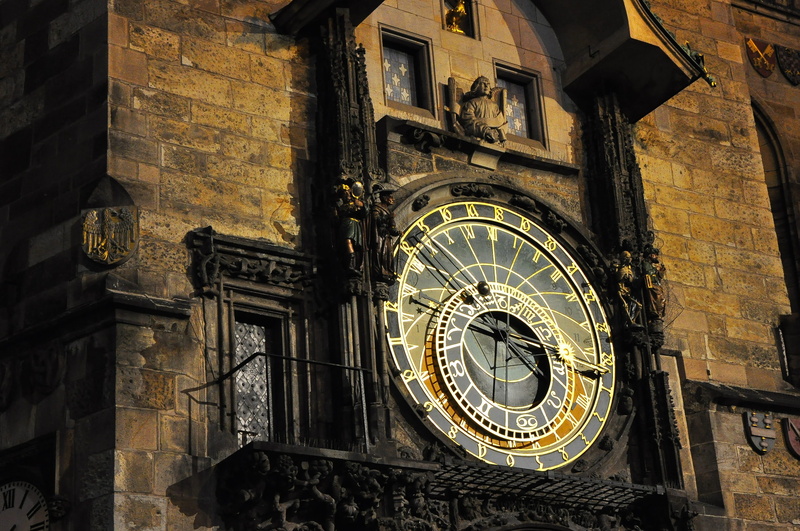 analog, astronomy, buildings, design, historic, travel destinations, clock, no people, urban, gothic, famous, brick, space and astronomy, building exterior