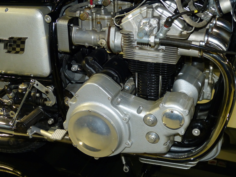 transmission, service, backgrounds, Motorcycle, chrome, land vehicle, Bike, vehicle, 4K, car, mode of transportation, complexity, metal, engine, carburetor
