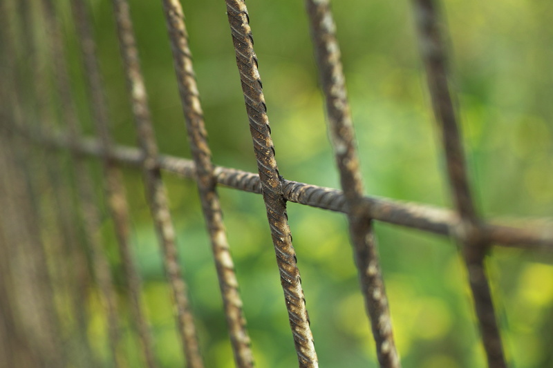 war, rusty, wire, garden, boundary, macro, grass, strength, protection, nobody, barrier, focus on foreground, escape, close-up, day, engel, 4K