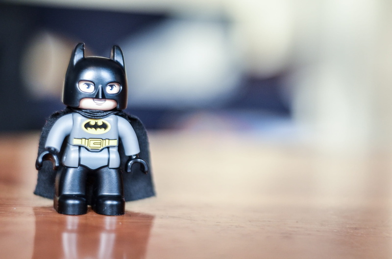 selective focus, male likeness, 1080P, batman duplo, Justice League, figure, lego batman, figurine, Toys, Superhero, childhood, looking at camera, art and craft