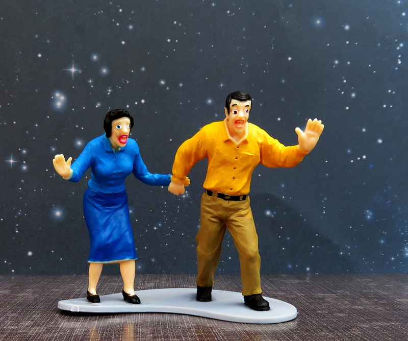 fear, man, standing, people, sport, blue, two people, full length, frightened, fright, indoors, emotion, afraid, terror, looking, front view, men, young men