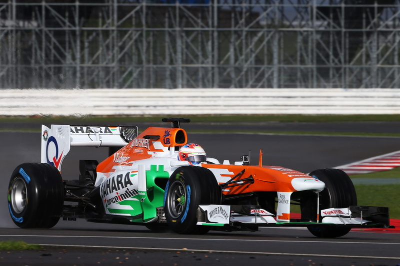 track and field, vjm, wheel, headwear, car, auto racing, sports track, speed, formula one racing, competition, mercedes, motor racing track, helmet, crash helmet