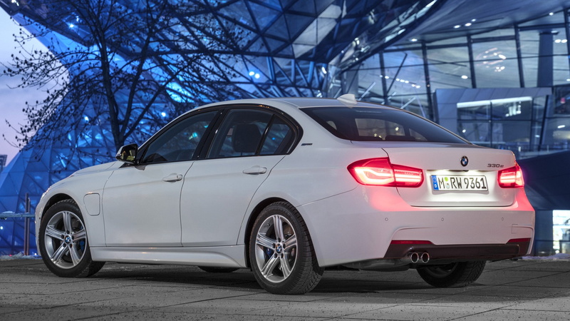 white, sedan, cars, 330e, 1080P, electric, 2016, bmw