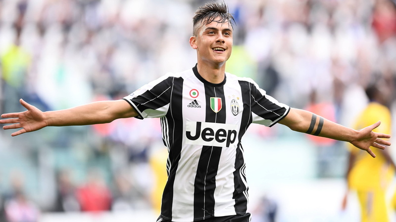 men, sport, human arm, happiness, focus on foreground, emotion, arms outstretched, human limb, outdoors, paulo, photo, juventus, standing, cheerful, arms raised