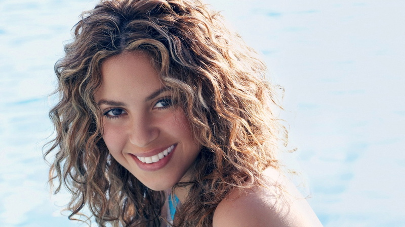 smile, girl, sun, haircut, 1080P, shakira