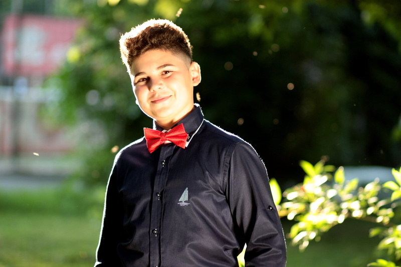 plant, student, teenager, focus on foreground, Bath, one person, Bow Tie, emotion, childhood, men, child, uniform, males, young, outdoors, 4K, Sympathetic