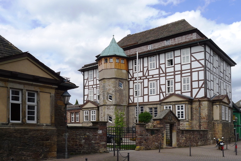 architecture, oriel, no people, building Exterior, outdoors, europe, historic, sky, jurisdiction, timber framing, the past, built structure, window, tower
