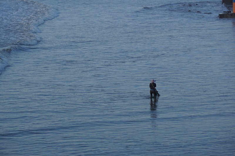un-develop, leisure activity, fishermen, wave, hat, fish man, 5K, beauty in nature, sea, worker, fishing, salvage, good job, rippled, fisher, day, job