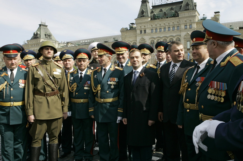 1080P, Dmitry Medvedev, soldiers, military, holiday, Officers