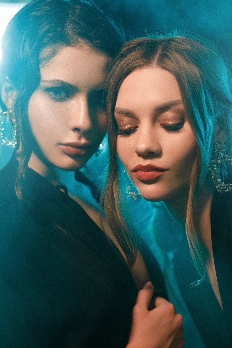 women, long hair, brunette, juicy lips, portrait, glamour, make up, eyeshadow, 720P, blue eyes, two women, looking at viewer, looking below, ivan vedernikov