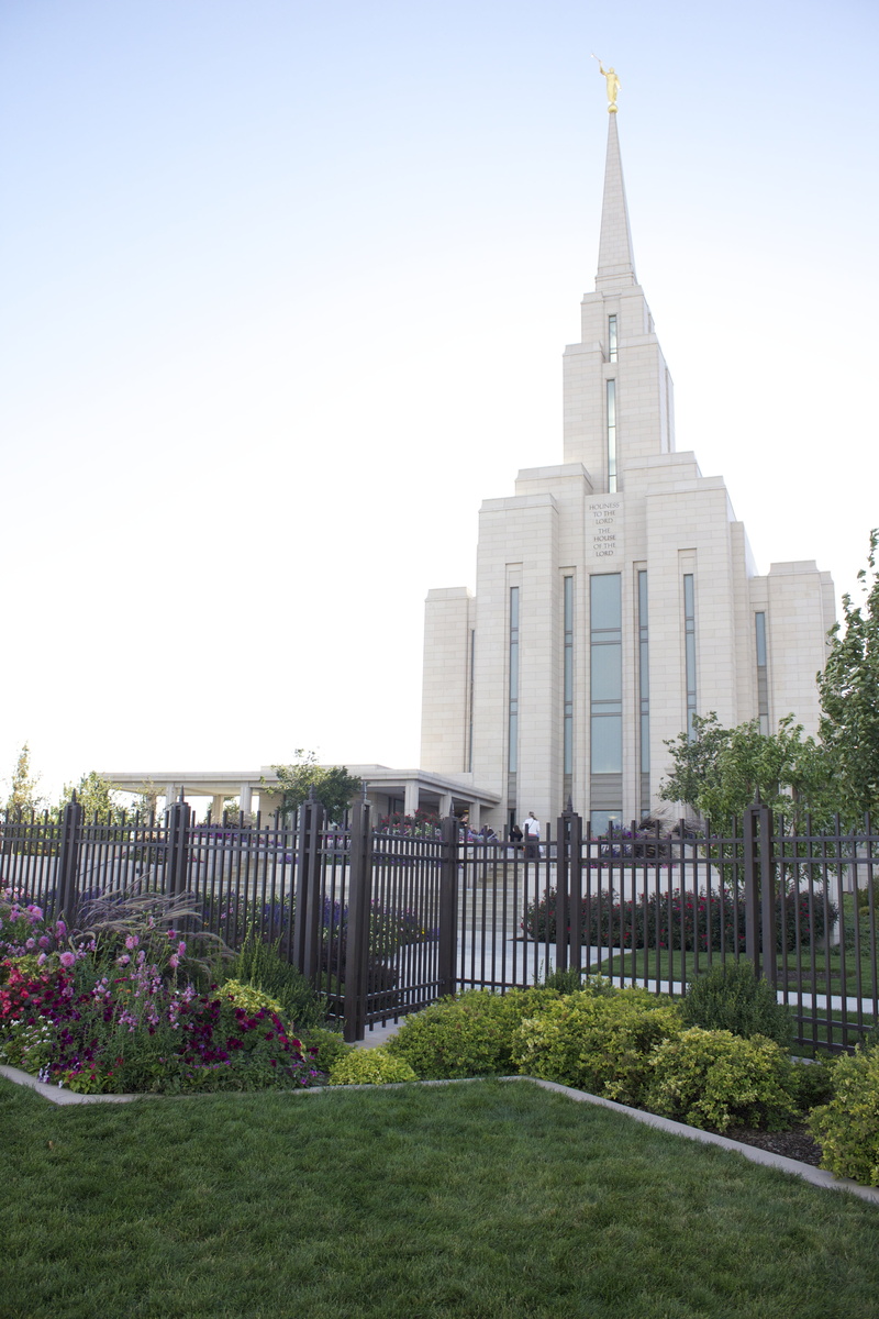 5K, christ, tall - high, building, christianity, tower, clear sky, religion, office building exterior, grass, travel destinations, building exterior, spire