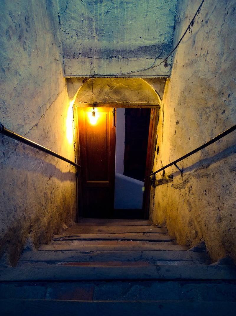 empty, doorway, steps and staircases, steps, entrance, 2K, yellow, ceiling, direction, house, wall - building feature, the way forward, open, indoors