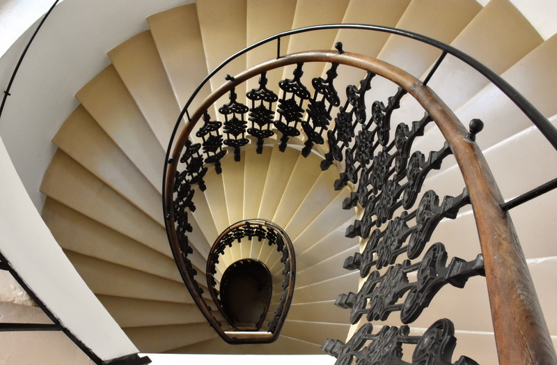 spiral staircase, emergence, architectural feature, pattern, curve, steps, 5K, metal, snail, Staircase, steps and staircases, design, geometry, day, built structure