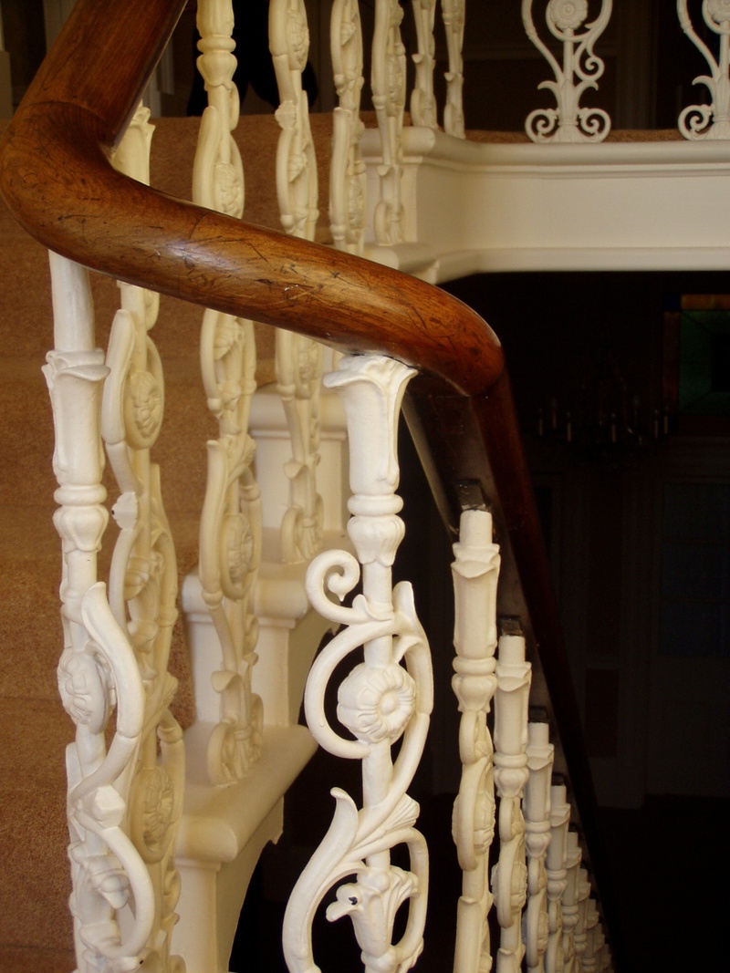 cast iron pans, art and craft, sculpture, decorated, history, staircase, built structure, white color, 1080P, stately, carving - craft product, country estate