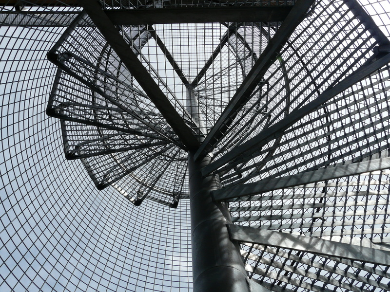 city, grid, transportation, gradually, Stairs, 2K, built structure, chainlink fence, connection, dizzy, close-up, metal, turn, architecture, steel grid