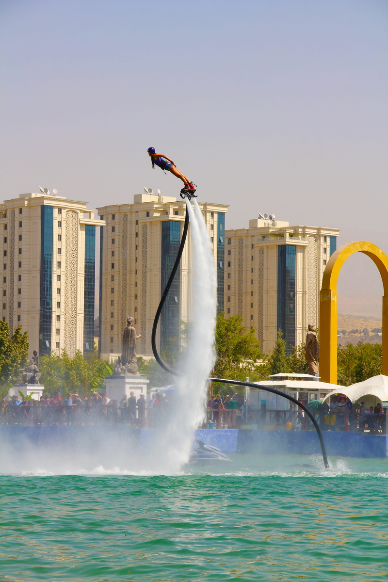 sea, day, motion, clear sky, blue, summer, spraying, travel destinations, tourism, countries, architecture, nature, fountain, outdoors, building exterior