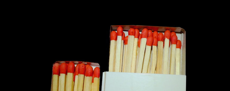 matchbox, order, burn, match, in a row, red, studio shot, black background, large group of objects, 2K, kindle, abundance, no people, cut out, standing out from the crowd
