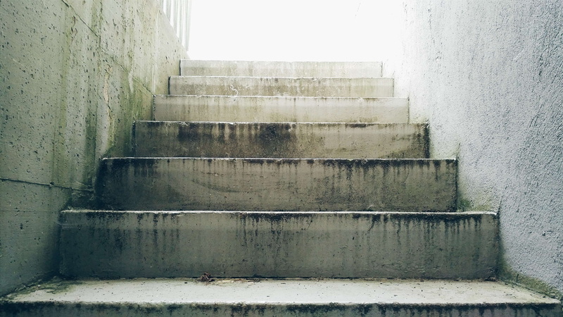 cracks, stairway, stone, 4K, building exterior, upwards, absence, floor, aged, concrete wall, weathered, day, backdrop, building, danger, light, metal