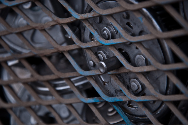 standards, day, security, 4K, protection, pattern, safety, job, rusty, selective focus, barrier, robots, full frame, metal, labor, boundary, tire, entrepreneur