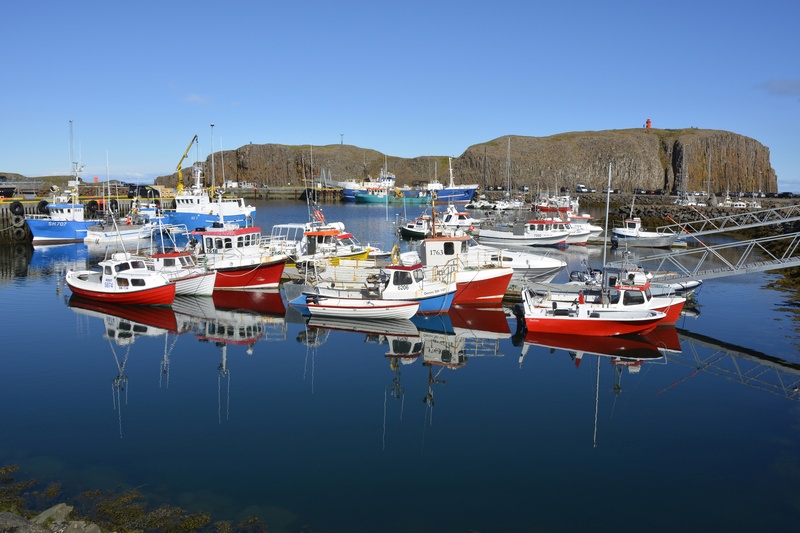 red, transportation, region vesturland, marina, hill, bay, white, architecture, iceland, port, nature, sailboat, boats, moored, built structure, water