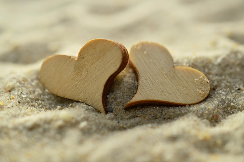 holiday greetings, positive emotion, relationship, emotion, lovers, simplicity, 4K, love, nature, sea, kitchen utensil, sand, outdoors, heart Shape, wood - material