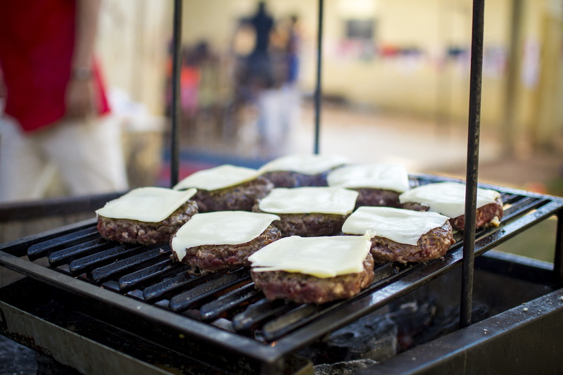 photography, freshness, street food, bbq, meat, concession stand, small business, barbecue, preparation, heat - temperature, cheeseburger, fire, focus