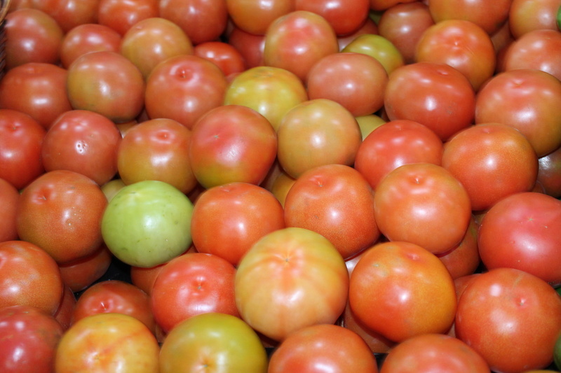 consumerism, grocery, close-up, full frame, food and drink, retail, large group of objects, market, backgrounds, ripe, tomatoes, 4K, nutrition, red, abundance