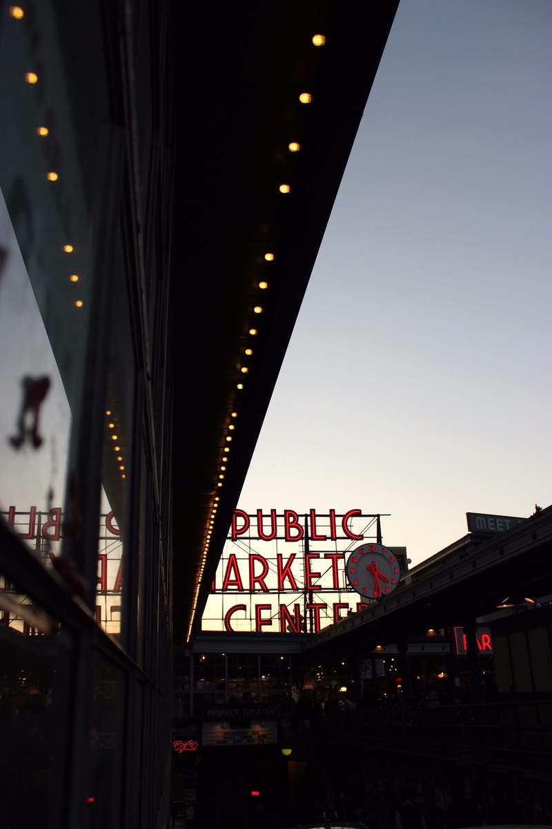 united states, signs, seattle, travel destinations, low angle view, public market, washington, built structure, pike place market, lights, western script
