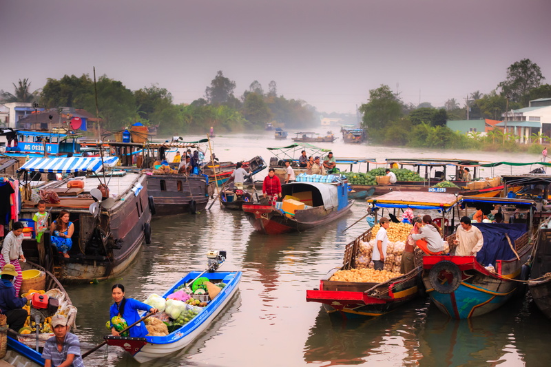people, moored, transportation, crowd, tourism, real people, nautical vessel, tourists, tourist destination, outdoors, waterfront, 5K, water, watercrafts