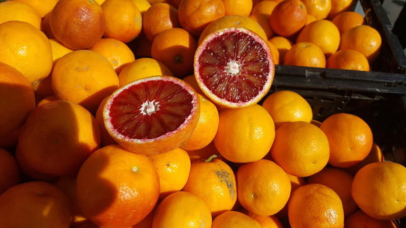 citrus fruit, seasonal, food and drink, ripe, market, abundance, close-up, directly above, for sale, healthy eating, high angle view, 2K, still life, Sunshine