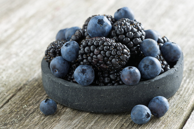 grape, antioxidant, food, no People, fruit, nature, healthy Eating, agriculture, eating, huckleberry, freshness, wood - Material, table, refreshment, vitamin