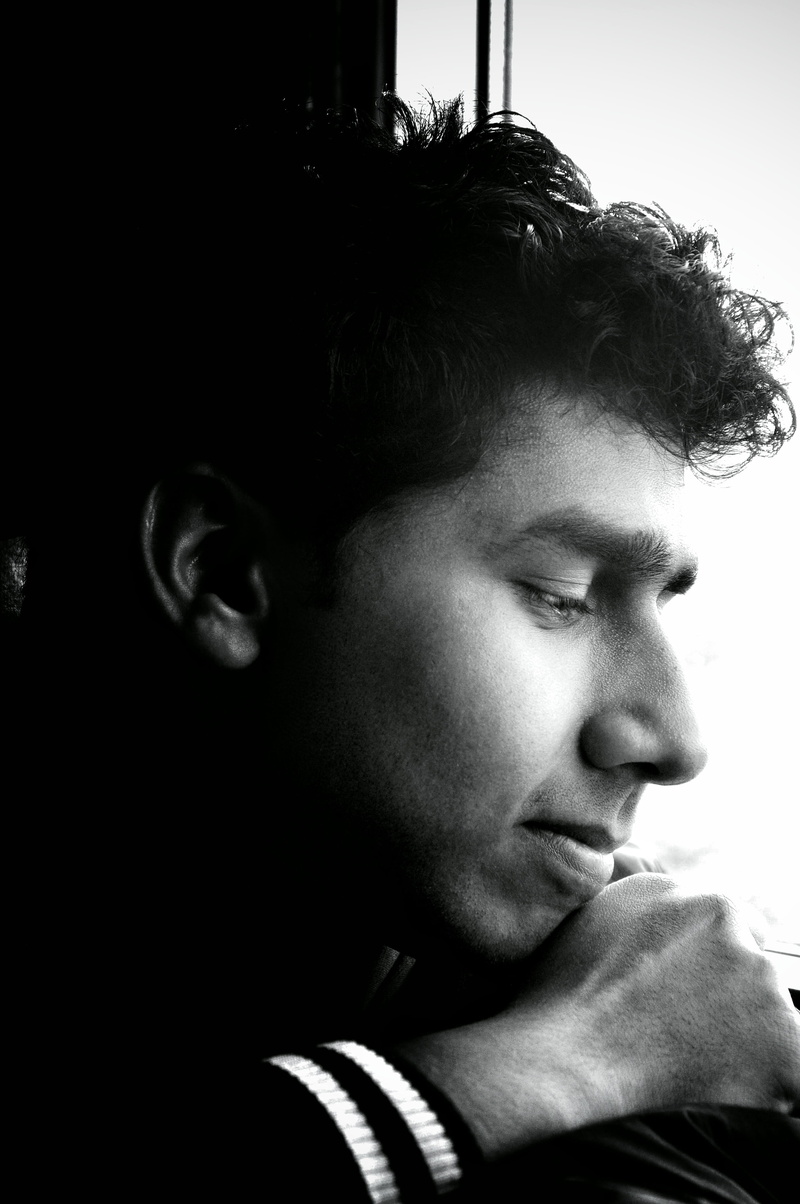 looking away, youth, smile, human body part, adolescence, portrait, date, child, young men, anxiety, headshot, teenage boys, day, indoors, Thinking, looking