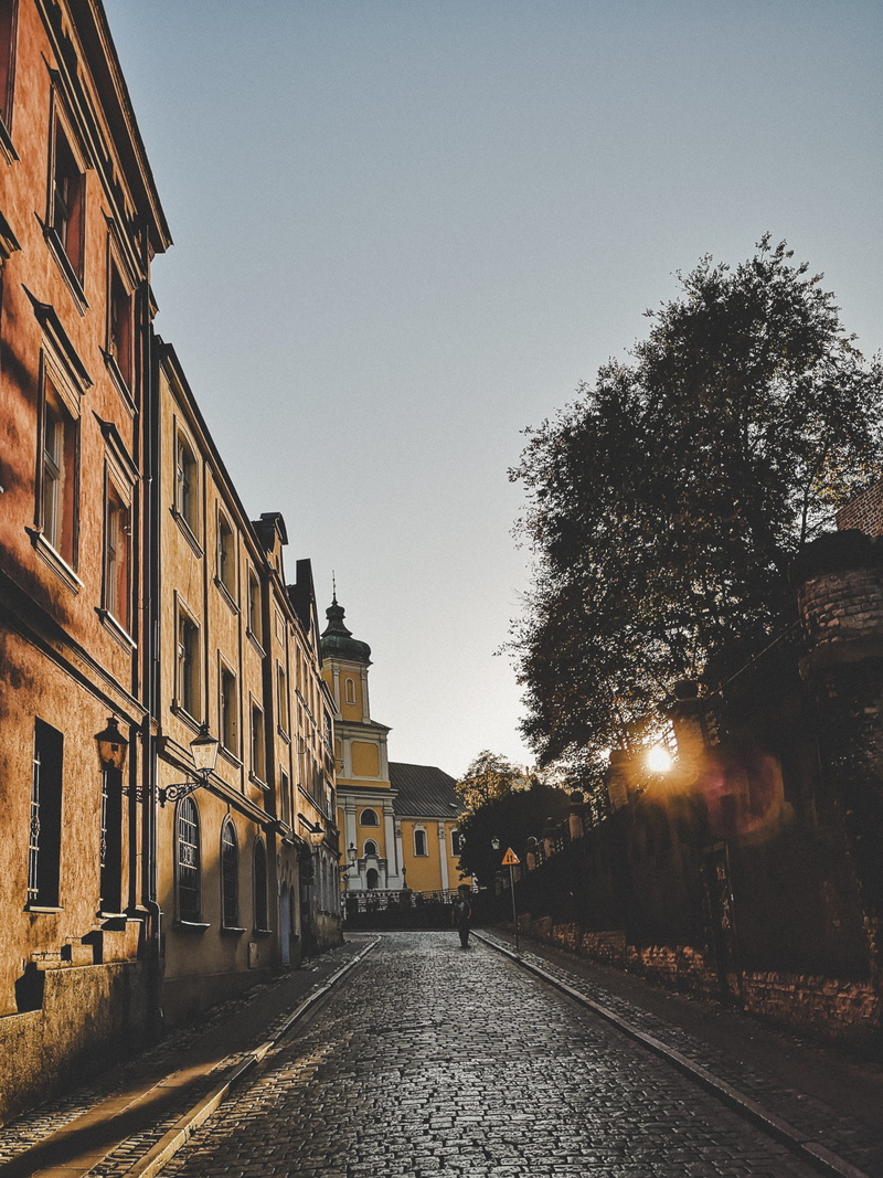 2K, sunset, track, nature, tree, built structure, residential district, street, building, poznan, architecture, road, city, plant, building exterior, transportation