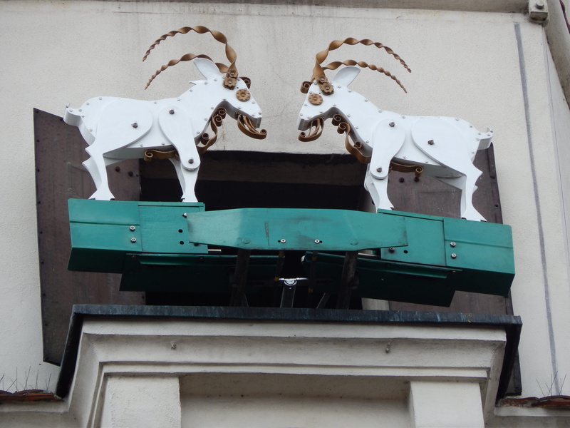 old market, day, the old town, creativity, City, outdoors, 4K, metal, arts culture and entertainment, old buildings, the town hall, animal representation