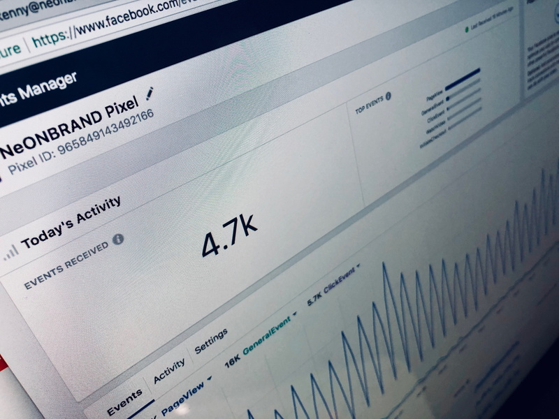 social media, graphical user interface, no people, document, neonbrand digital marketing, 4K, data, facebook insights, indoors, analytics, diagram, technology