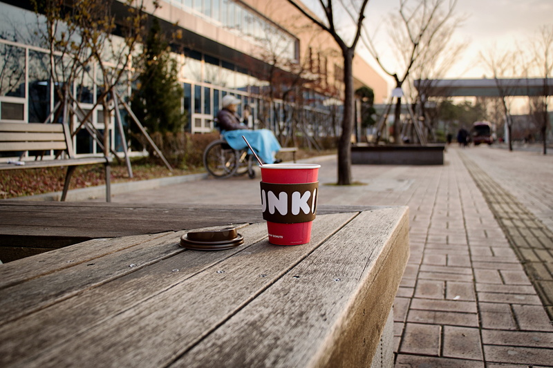 bench, built structure, drinking cup, on top, world, sunset, urban Scene, glow, sunshine, sky, light, sea, a bony, sweet, life, coffee - drink, pain, footpath