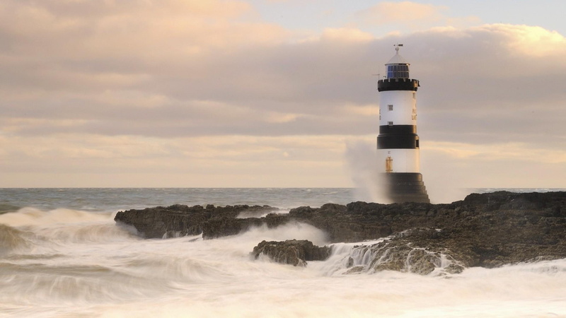 1080P, rough, shore, lighthouse, cost, waves, black, rocks, white, nature and landscapes, wales