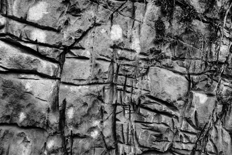 black, eroded, mothernature, no people, trunk, blackwhite, pattern, hd, day, nature photography, textured, weathered, tree trunk, architecture, outdoors