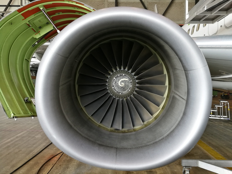 turbine, Front, engine, circle, airport, travel, industry, day, 4K, plane, no people, transportation, motor, metal, part, blade, Engine, Jet, technology