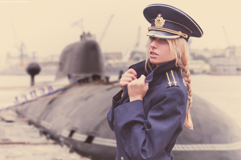 one person, men, blue, woman, uniform, officer, wearing, mode of transportation, holding, Navy day, the captain of the 2nd rank, lifestyles, real people